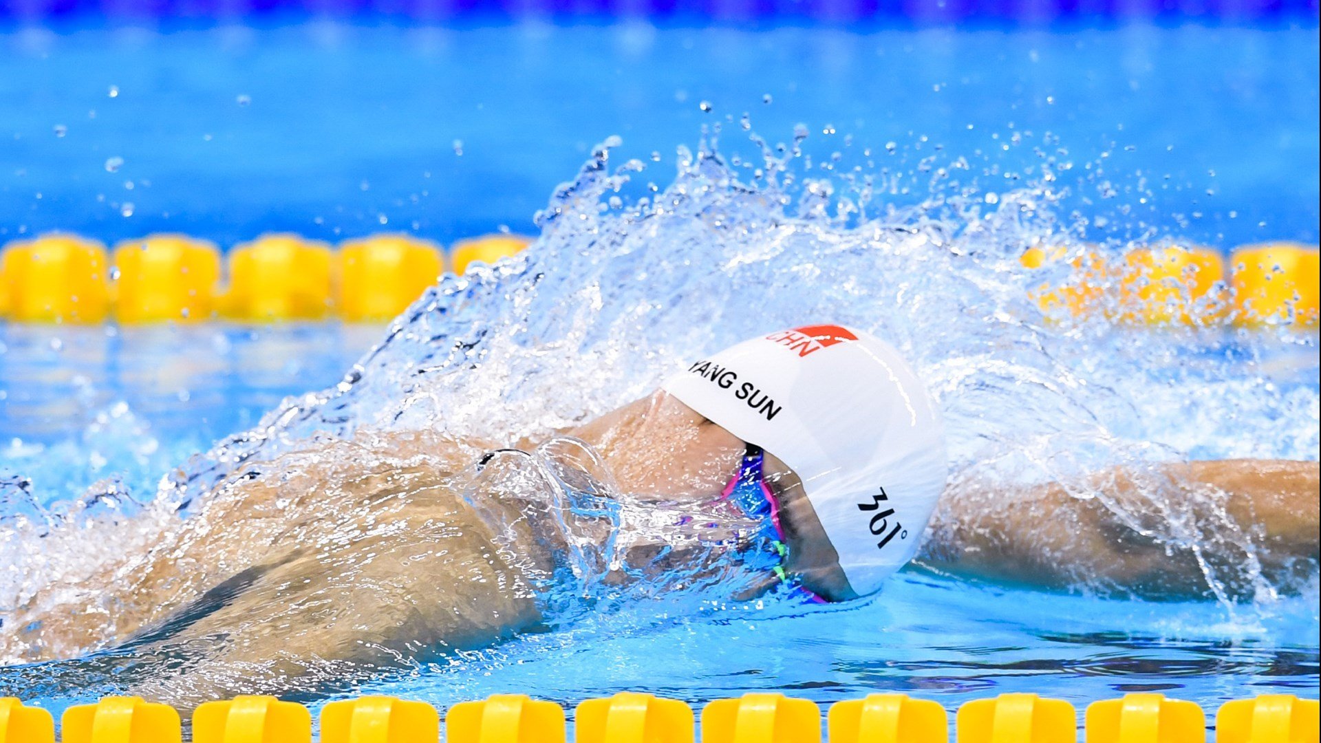 波尔神兵天降，德国战车无情碾压瑞典防线