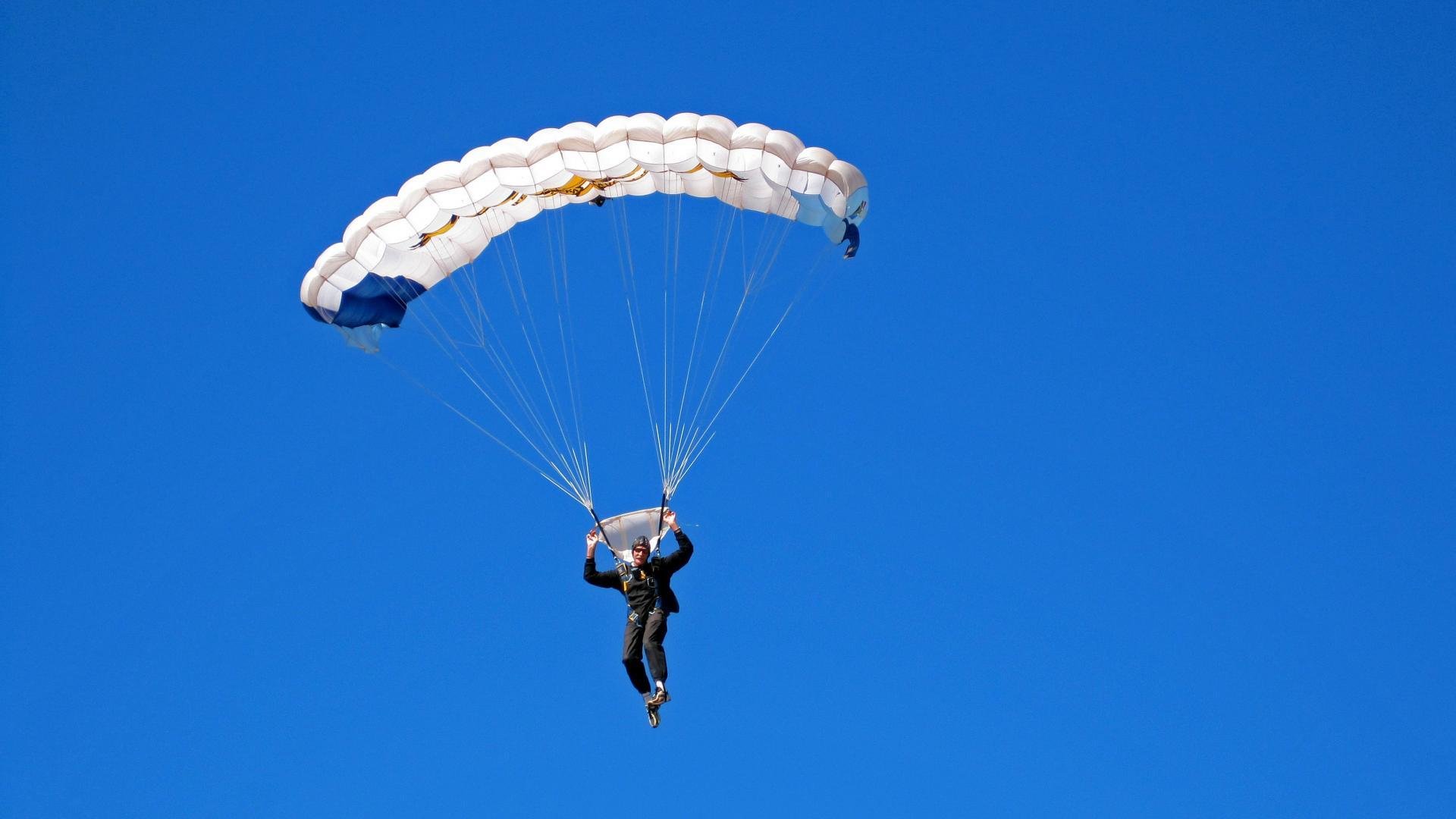 亚洲羽坛新纪元，印度绝杀日本，李梓嘉惊艳四座改写格局